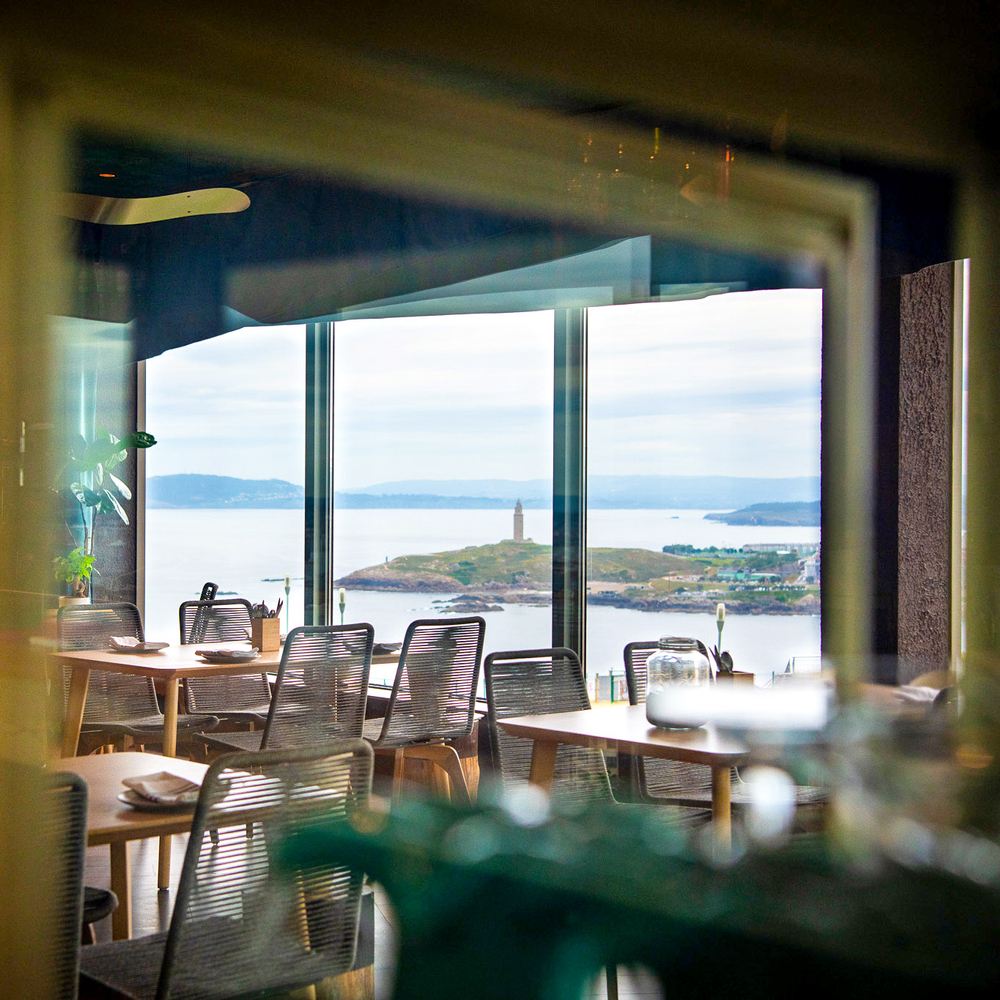 Vistas desde el comedor © Xan Domínguez/Taberna 5 Mares