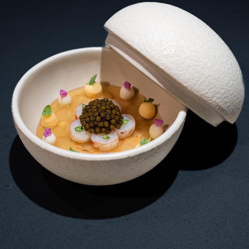 poise-singapore-a-michelin-guide-restaurant