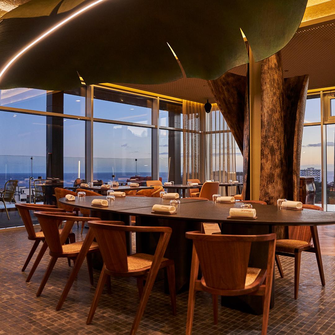 Panoramic dining room of the Desarma restaurant © Henrique Seruca/Desarma