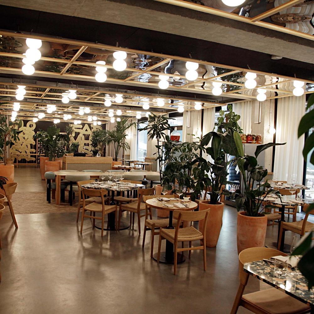 mural farmhouse FINE DINE Munich a MICHELIN Guide Restaurant