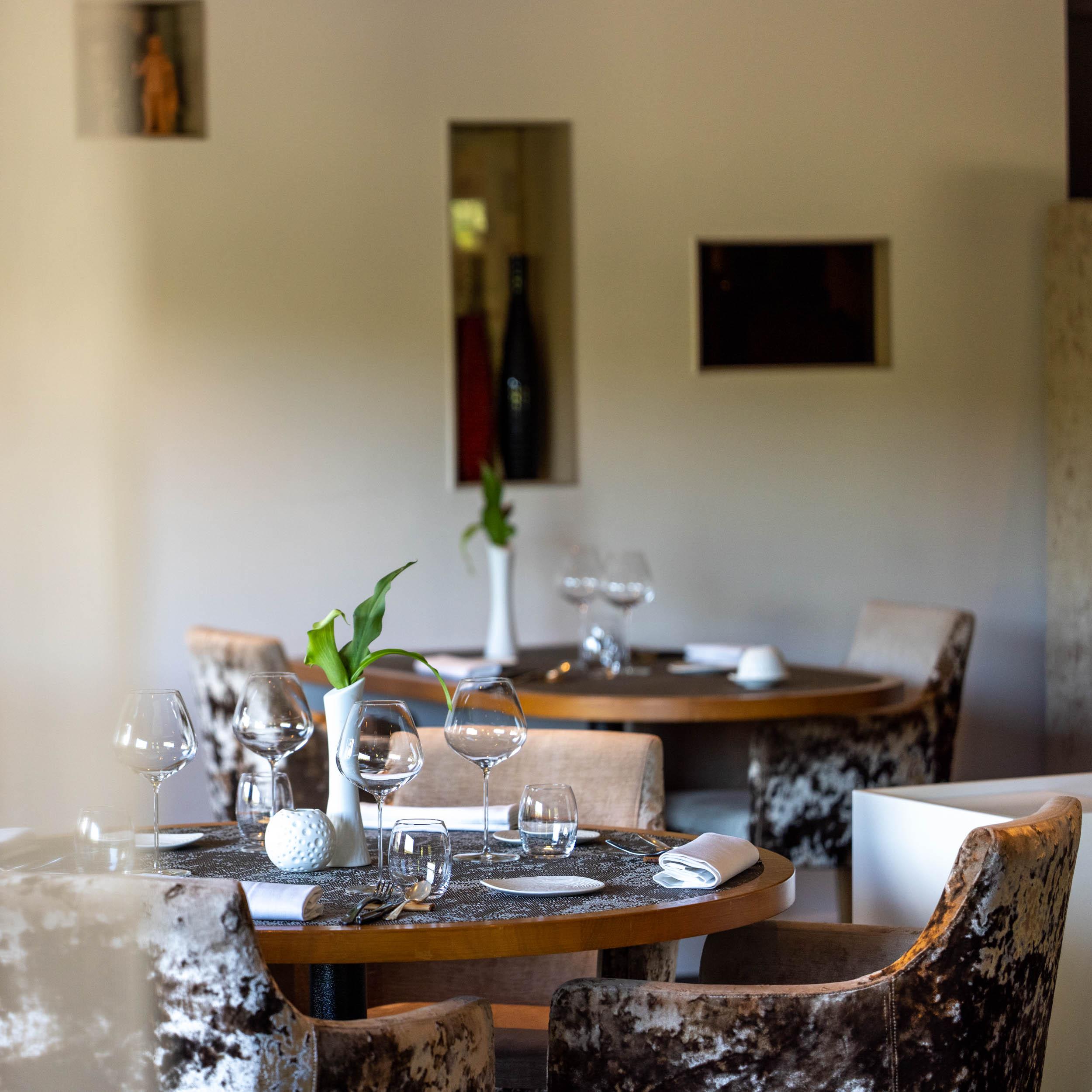 L'Étang du Moulin Bonnétage Un restaurant du guide MICHELIN